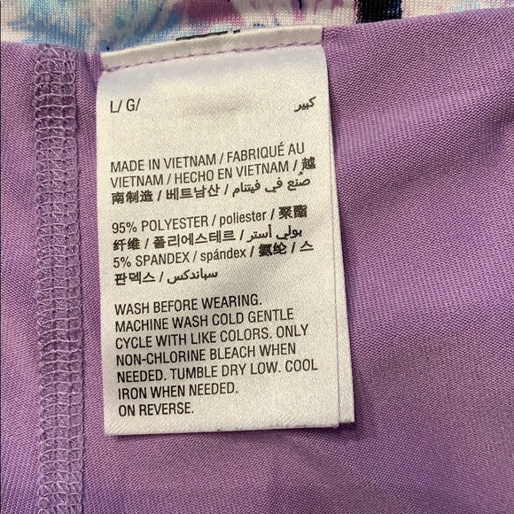 Ideology Sports Skirt Large with Boy shorts under - Picture 3 of 7